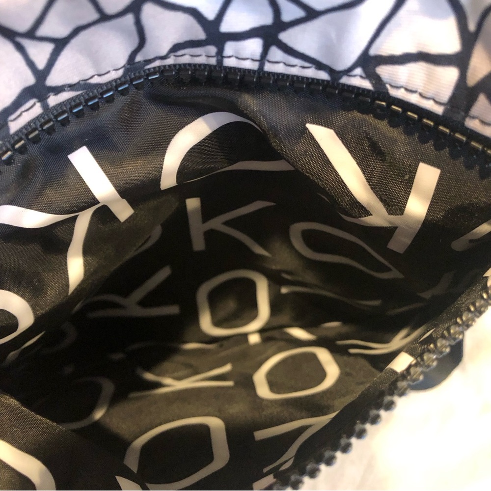 KOKO Crossbody Purse - like New - Picture 6 of 6